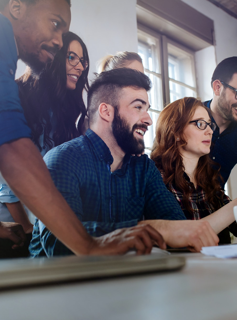 software-engineers-working-on-project-4